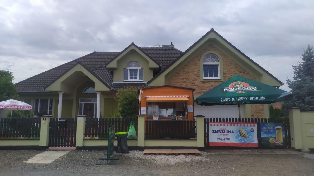 Apartamento Nocleh Na Jihu Veselí nad Moravou Exterior foto